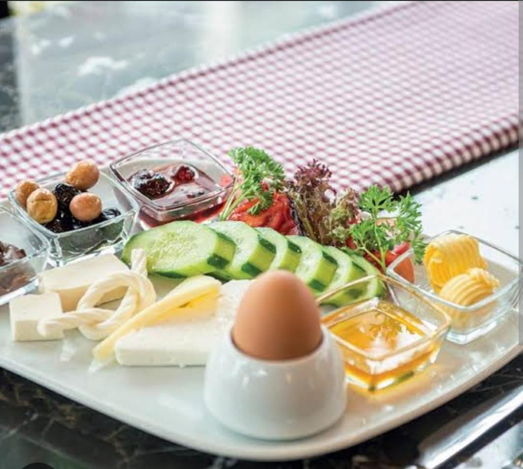 Medellin Apart Hotel Istanbul Bagian luar foto
